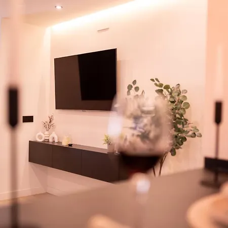 Seran Apartment *